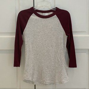 Light gray and maroon baseball-style 3/4 sleeve tee